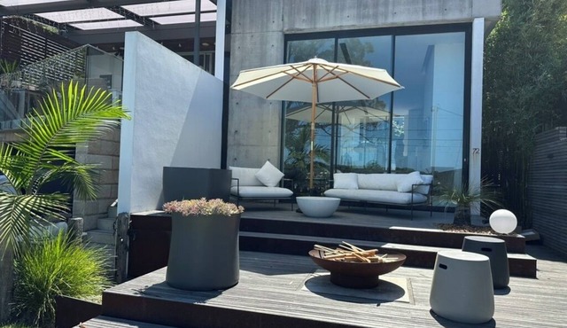 Phegans Bay Waterfront Haven, perfect for two families and their furry friend.