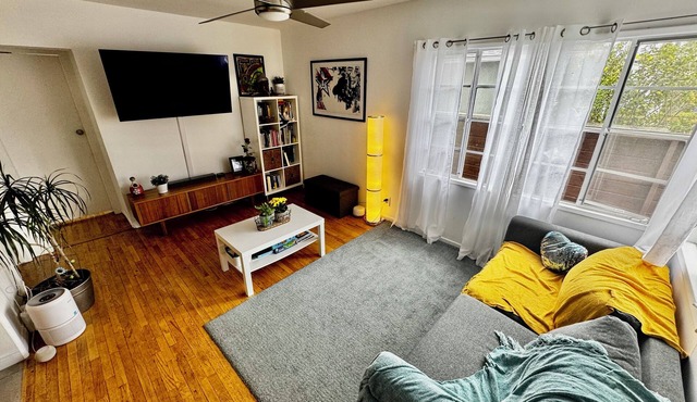 Phenomenal 2-bedroom house with WiFi in Los Angeles