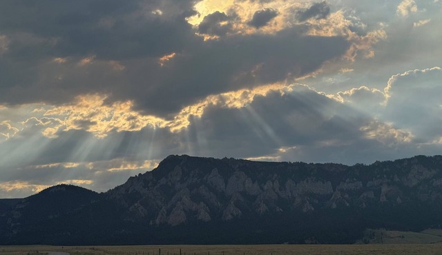 Phenomenal 3-bedroom cabin at Base of Big Horns