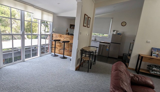 PHILLIP ISLAND Smiths Beachn2BR Fully Equip ApartmentnWalk 1min Beach 5min Track