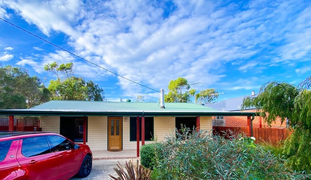 Phillip Island Stylish Beach Shack