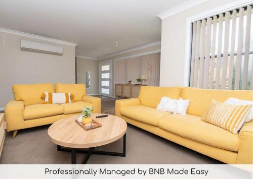 Phillip Villa, Modern & Fresh, Close to Town, Free Wifi