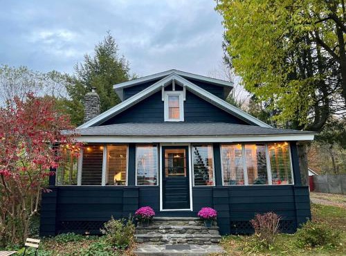 Phoenicia Bungalow