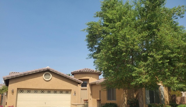 Phoenix, Close to Airport and Downtown 4 Bedroom House