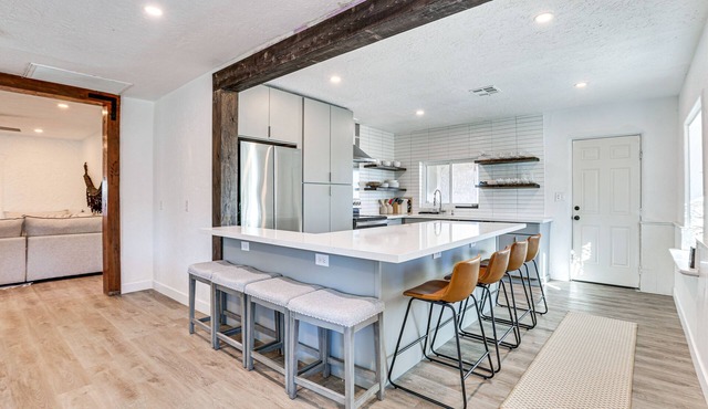 Phoenix Home Near South Mountain Preserve Trails!