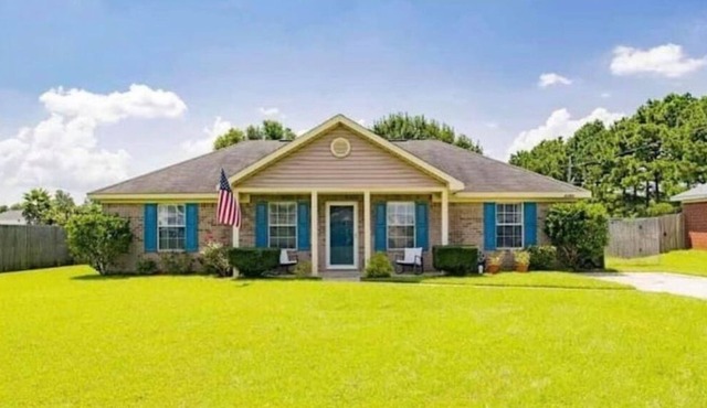 Phoenix Landing - Entire Residential Home