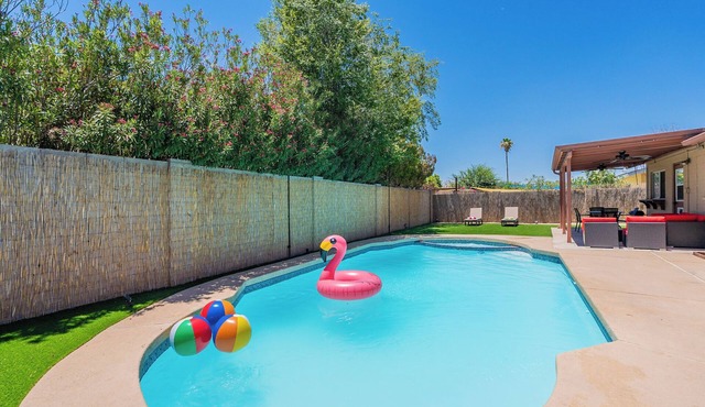 Phoenix Retreat- W/Modern Pool