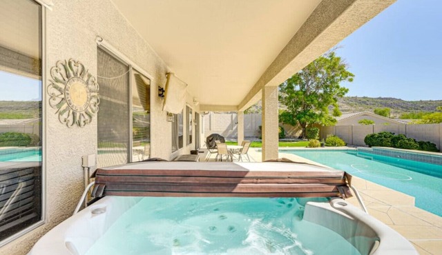 Phoenix Retreat w Pool, Hot Tub & Trail Access!