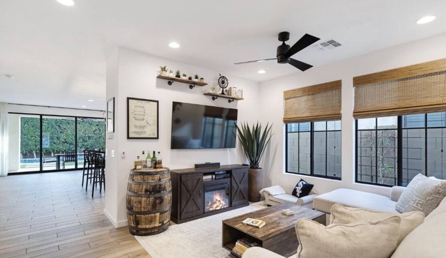 Phoenix South Mountain Foothills Oasis