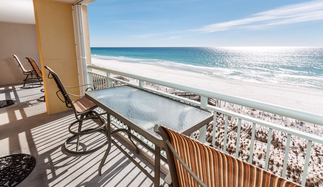 PI 504: Seabreeze Heights - This Is The Condo For Your Getaway!