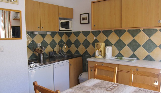 PIAU Appt 6 pers., South balcony/terrace, opposite and at the foot of the slopes and chairlift.