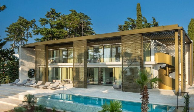Pical Beach House by Villas Guide