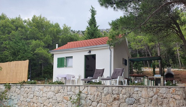 Piccolina - Romantic Getaway - Where the Mountains and River Meet the Sea
