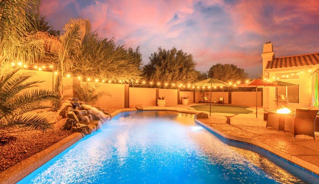 Pick Me! Family/Senior Friendly Single Level w/FREE Heated Pool, Spa, Billiards
