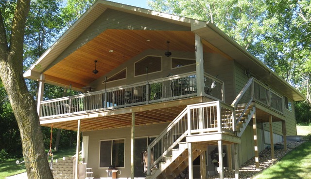 Pickeral Lake SD Cabin For Rent, Grenville SD