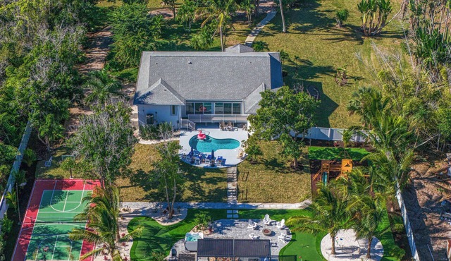 Pickleball, Heated Pool, Hot Tub, Sauna, 10Min to AMI