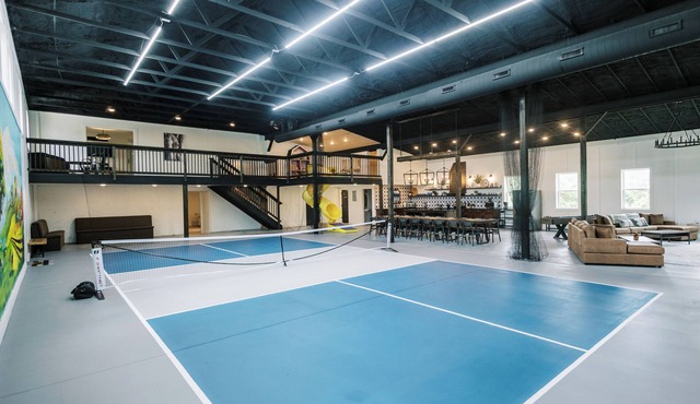 Pickleball - Near ARK - Sleeps 20 - Large Dining - Kid Friendly