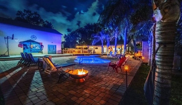 Pickleball Paradise | Pool & Hot Tub Fun