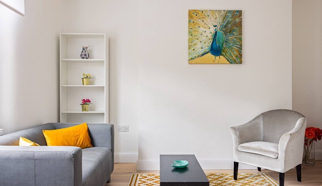 PickThePlace Kensington Lux Apartments II