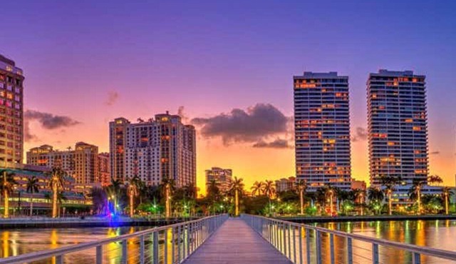 Picture Relaxing in This Idyllic Villa in West Palm Beach, West Palm Beach Villa 1859