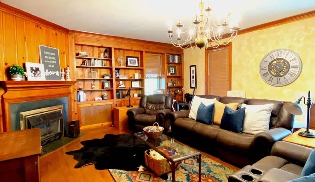 Picture room at The Vintage Oak Estate and venue