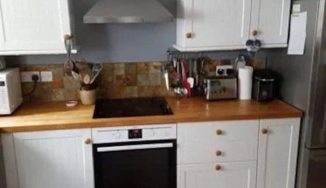 Picturebook Thatch Cottage