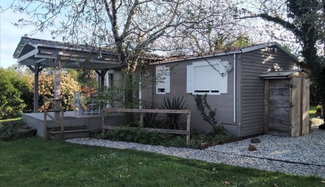 Picturesque Bungalow with its private park on a natural property of 15 Ha.