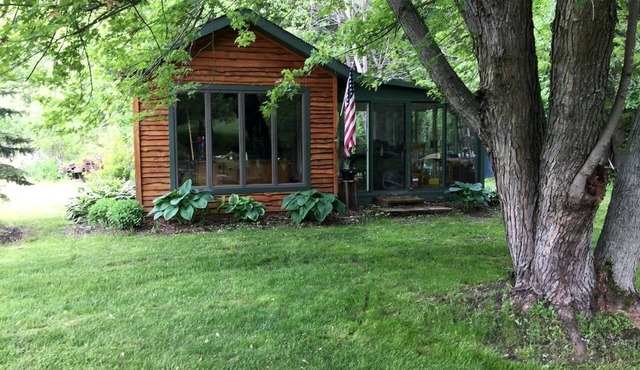 Picturesque Cabin Retreat with Private Sauna near New Richmond, Wisconsin