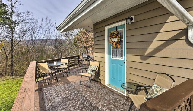 Picturesque Cottage in the Heart of Trenton!