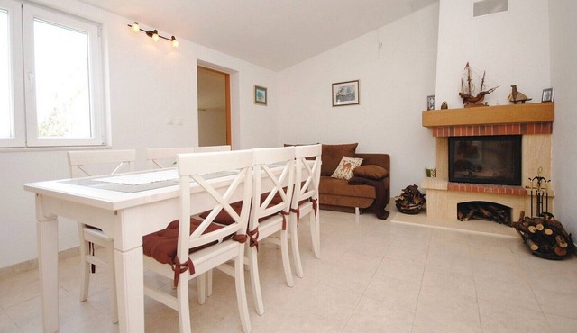 Picturesque Escape Holiday Home with Pool and Sauna - Four Bedroom Holiday Home with Sauna and Pool