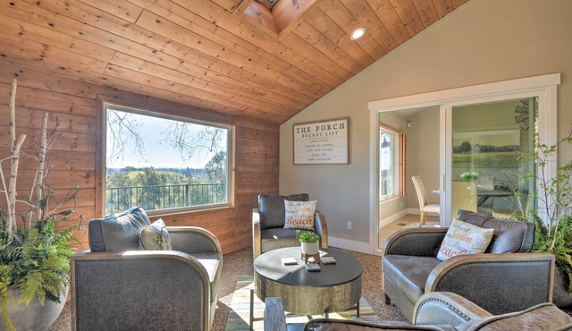 Picturesque Farmhouse on Working Almond Ranch