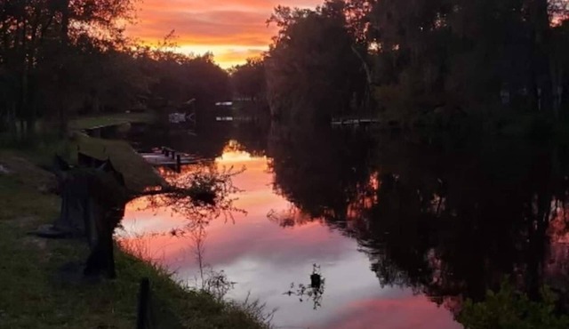 Picturesque Middleburg Creek-view Vacation Home!