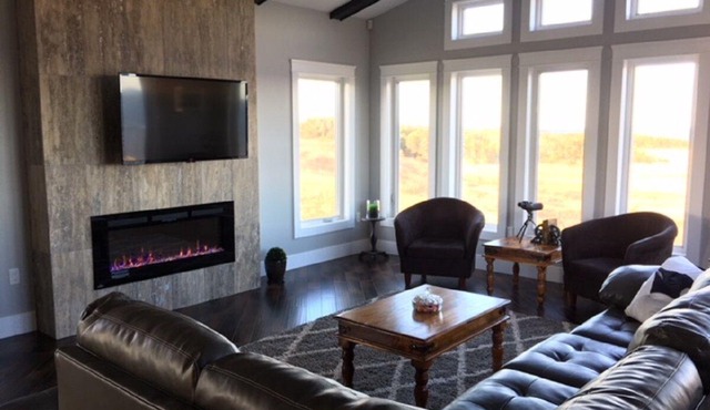 Picturesque oceanfront/beachfront estate, PEI tourism license # 2101170