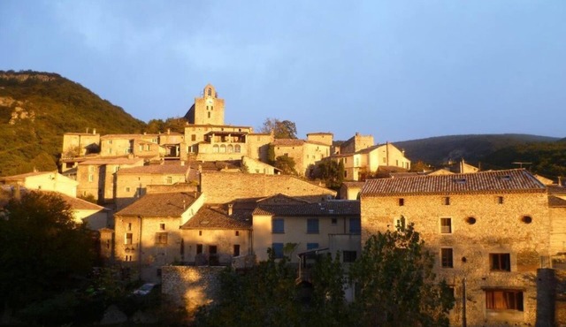 Picturesque ProvencaleDrome Stone Built Riverside House In Historic Roman Villag