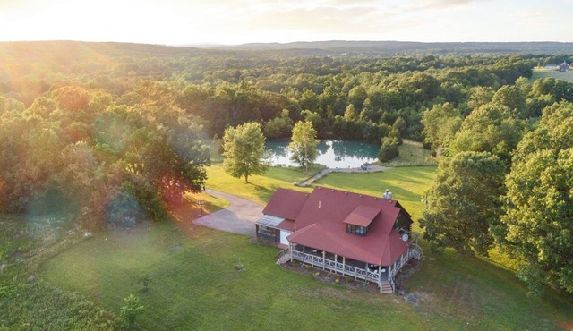 Picturesque, renovated country home w/beautiful views!