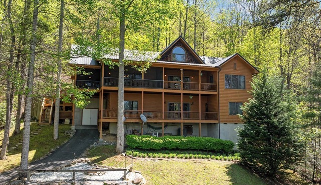 Picturesque, Spacious, Mountain, Lake Home
