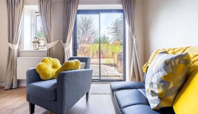 Pierocks Wickets, Free Parking, Hot tub and WI-FI