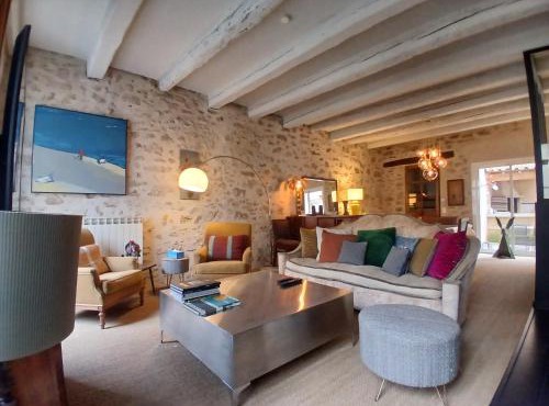 Pierres anciennes et soirées douces Coeur de ville