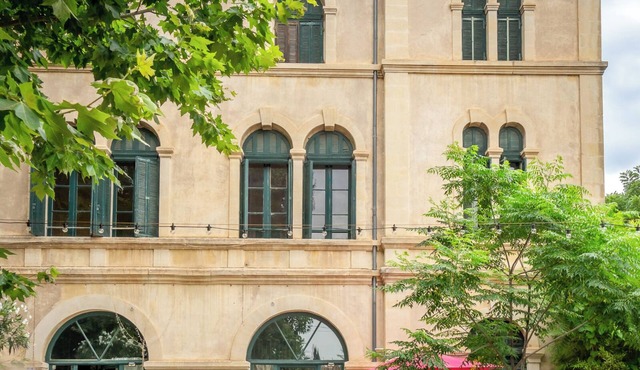 Pierrot - beautiful apartment in renovated Couvent les Ursulines, Pézenas