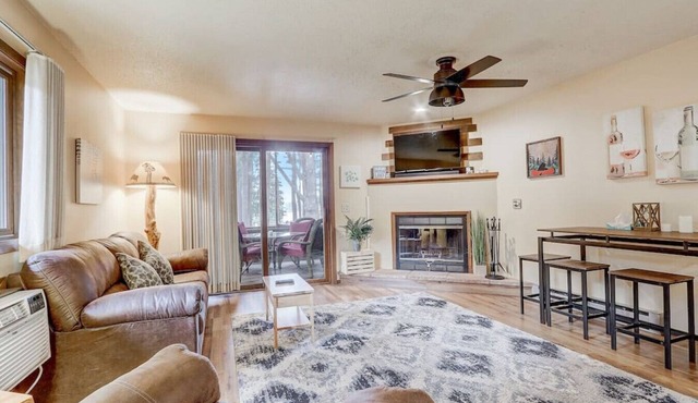 Piers & Pines at Island Pointe