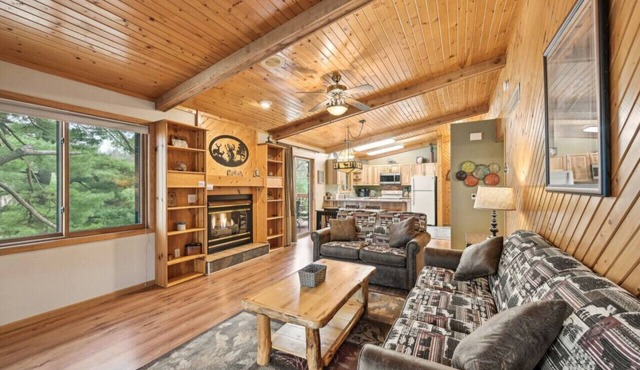 Piers & Pines II at Island Pointe