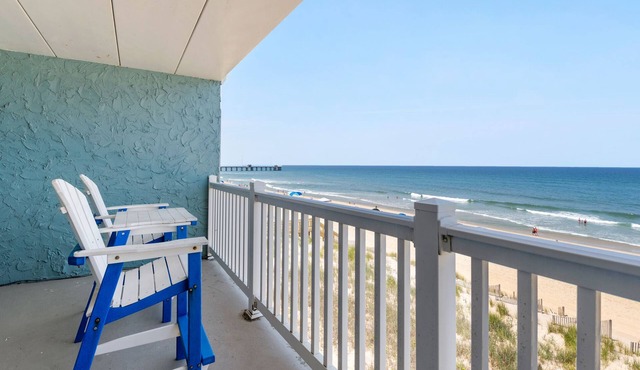 PierView 308: Oceanfront Condo with Community Pool