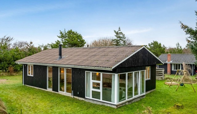 "Pietari" - 600m from the sea by Interhome