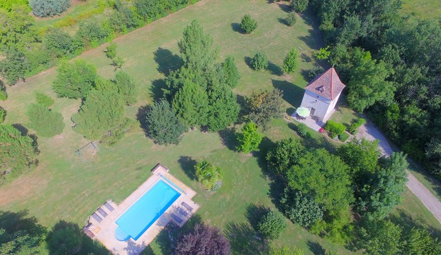 PIGEONNIER 19 ° - all comfort - calm, charm and tranquility