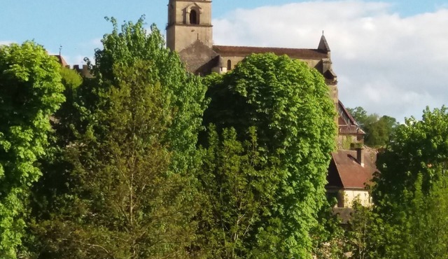 Pigeonnier du 18ème : un Cocon Dans la Verdure