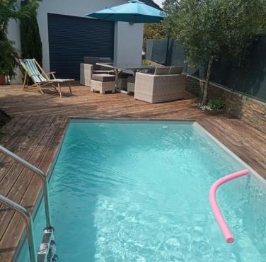 Pignon sur piscine
