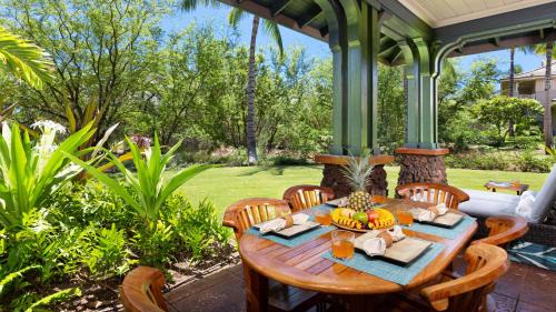 ❤PiH❤ Hawaiiana Escape Hilton Resort Passes Beach Club Access Near Pools