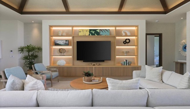 Piiuka 18 - Ocean Views | Game Room | Daily Housekeeping