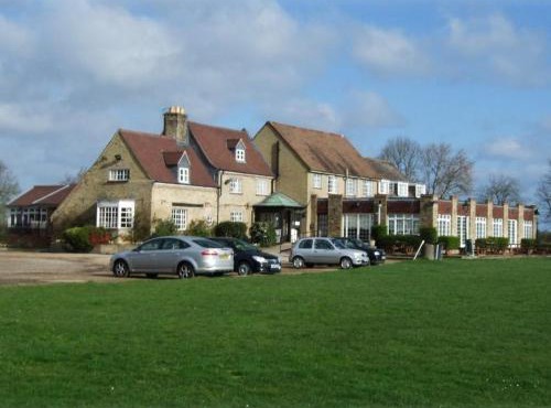 Pike & Eel Hotel and Marina