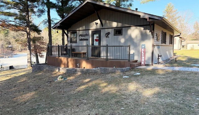 Pike Retreat At Pokegama: 160’ Private Waterfront w/pier on Chetek Lake Chain